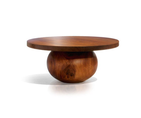 Round Coffee Table | Tables basses | Tucker Robbins