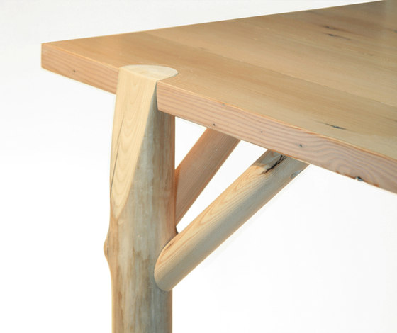 Treetop Dining Table | Esstische | Hinterland