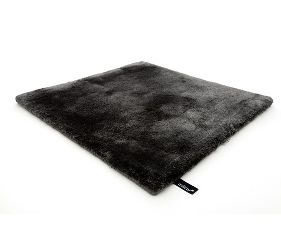 Tencel charcoal gray | Tapis / Tapis de designers | Miinu