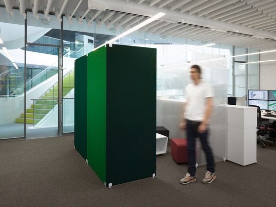 TP30 KNIT MESH Panel | Office Pods | Rosso