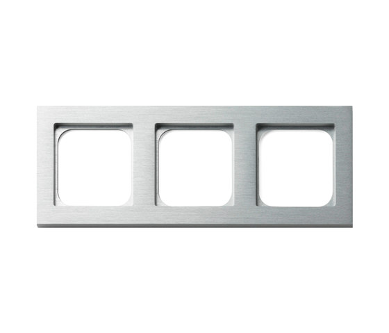 Frame 3-gang brushed aluminium | Prises | Basalte