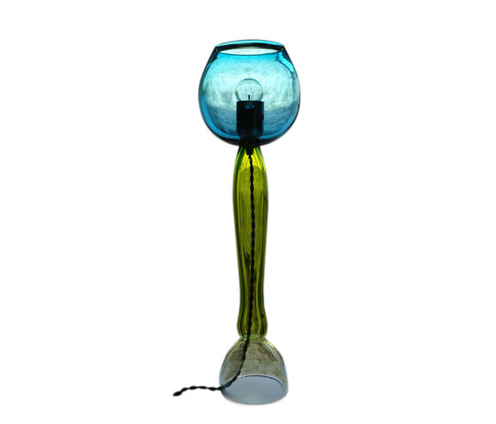 Tulip Globe Table Lamp | Luminaires de table | Curiousa&Curiousa