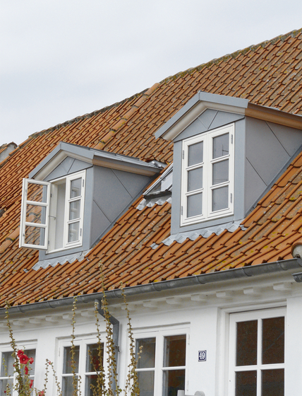 Architectural details | Dormers | Éléments de toiture | RHEINZINK