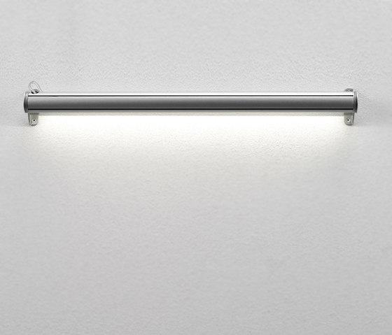Linear 30 | Wall lights | Altatensione