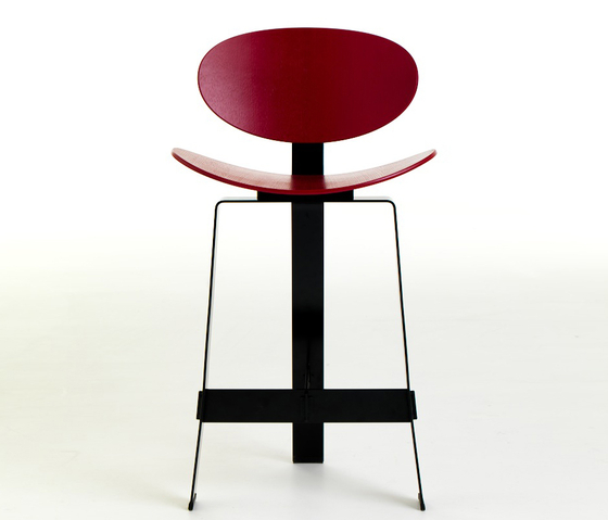 Papillon valsecchi high stool | Bar stools | Karen Chekerdjian