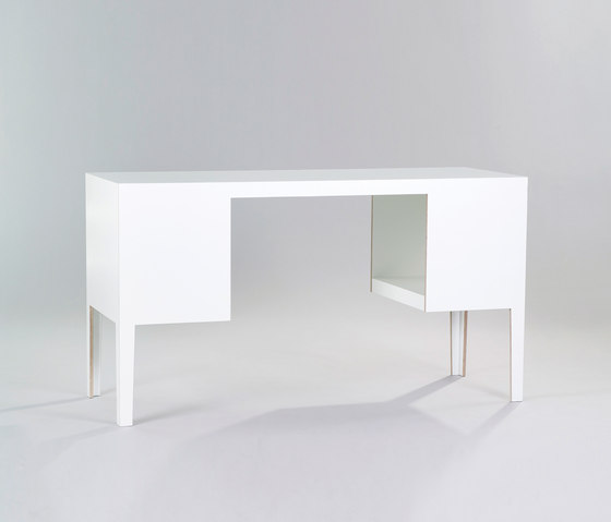 Desk | Sideboards / Kommoden | MORGEN