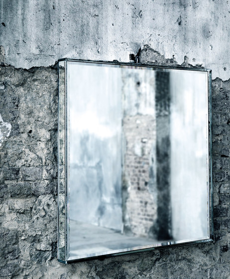 Prism Mirror | Miroirs | Glas Italia