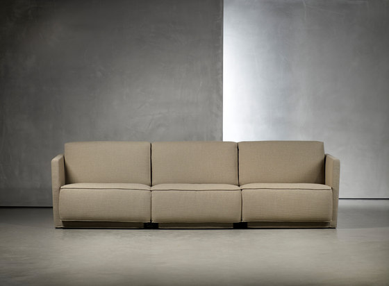 DOUTZEN sofa | Canapés | Piet Boon