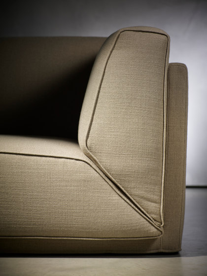 DOUTZEN sofa | Sofas | Piet Boon