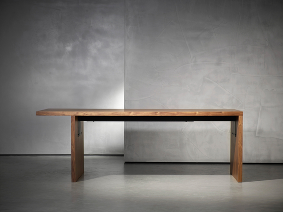 SAAR dining table | Esstische | Piet Boon