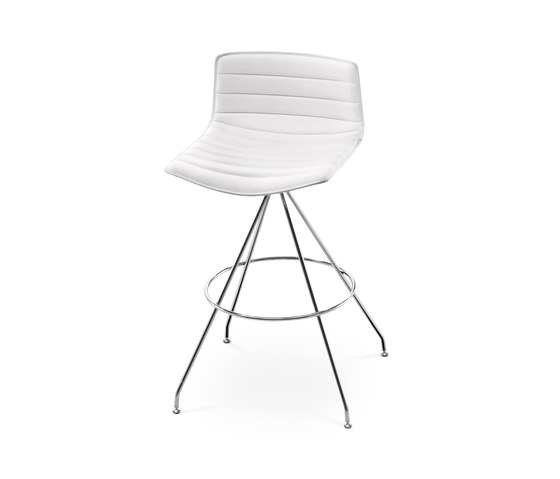 Catifa 46 | 0487 | Bar stools | Arper