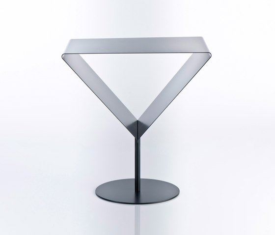 Martini | Side tables | STENG LICHT
