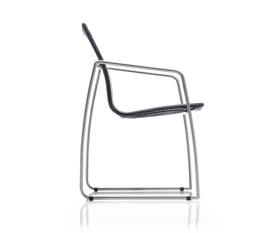 Penthouse Stacking Chair | Sillas | solpuri