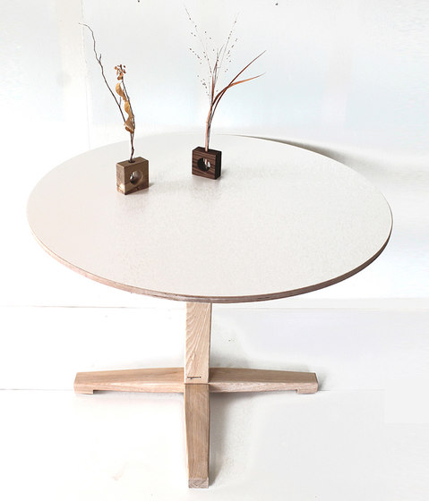 JO 91 Tisch | Esstische | Andreas Janson