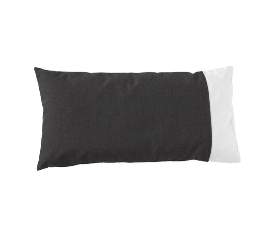 Pillows paper | Kissen | viccarbe