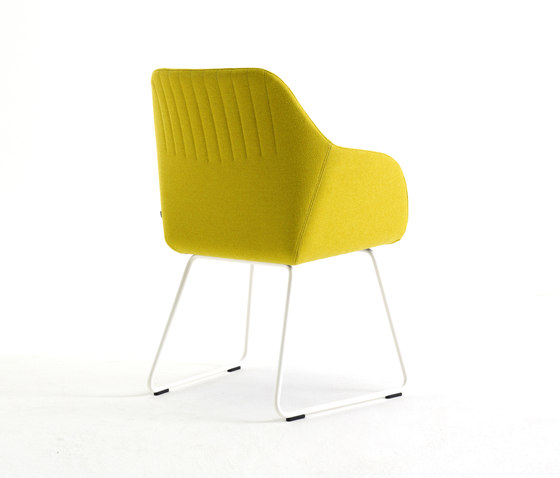Ease A | Chairs | Arco