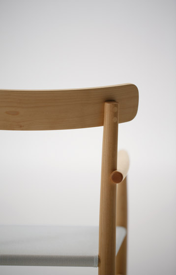 Lightwood Arm chair (Mesh seat) | Chairs | MARUNI
