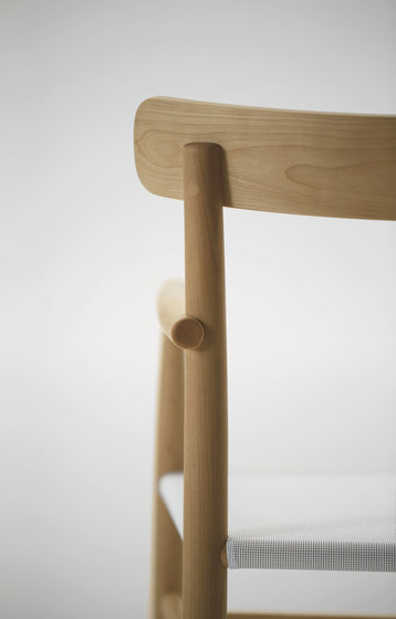 Lightwood Arm chair (Mesh seat) | Chaises | MARUNI