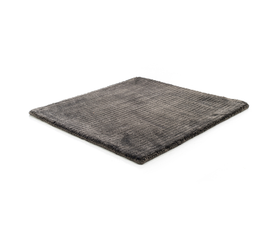 Suite BRLN Polyester anthracite | Formatteppiche | kymo
