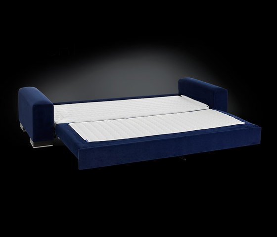 BED for LIVING Salone | Sofas | Swiss Plus