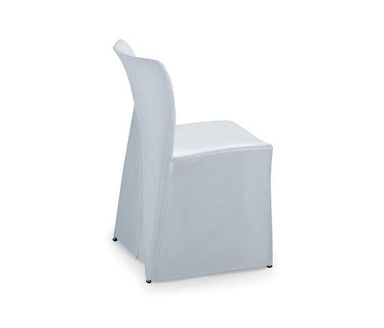 Ecco! Four-legged chair with cover | Chaises | Dauphin