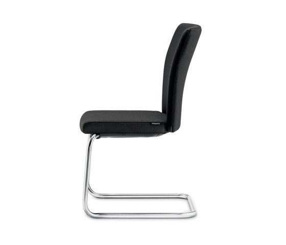 Teo 2 Cantilever chair | Chairs | Dauphin