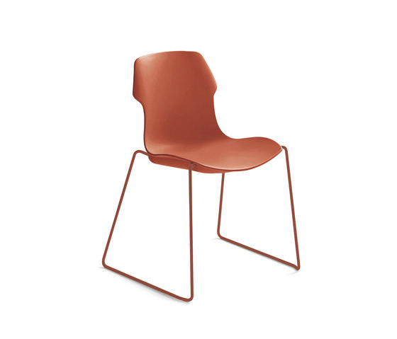 Stereo Sleigh base chair | Sillas | CASAMANIA & HORM