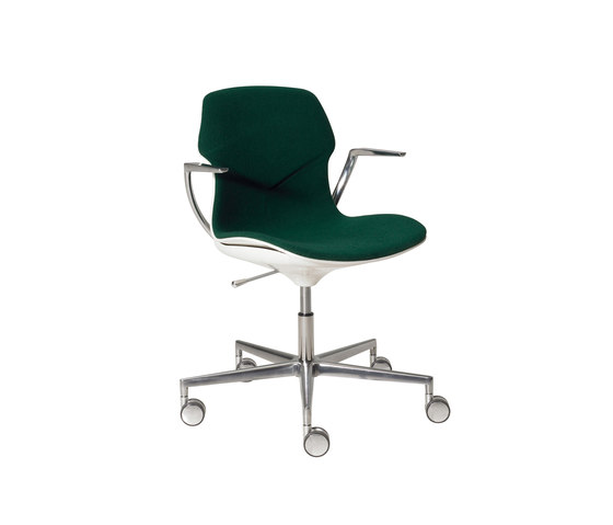 Stereo Swivel chair | Sillas | CASAMANIA & HORM