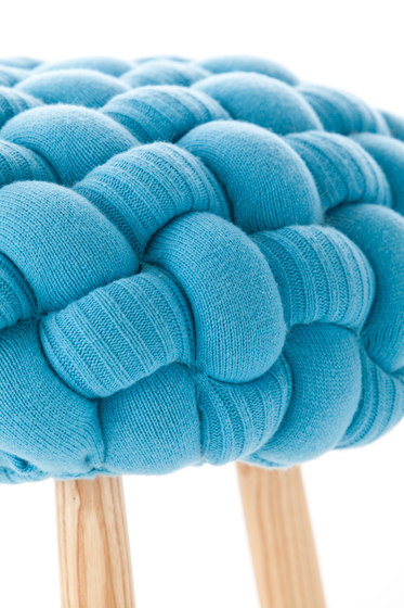 Knitted Stool Blue 2 | Tabourets | GAN