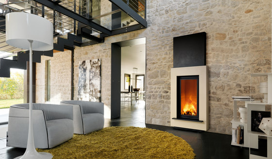 Derby | Closed fireplaces | Piazzetta