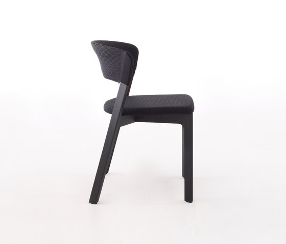 Cafe chair black | Sedie | Arco