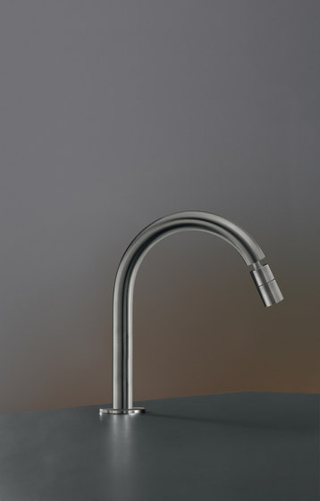 Free Ideas FRE55 | Wash basin taps | CEADESIGN