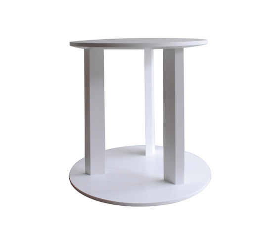 Axis side table | Beistelltische | Studio Brovhn