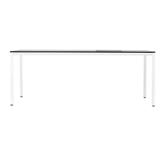 Facet | Contract tables | Ahrend