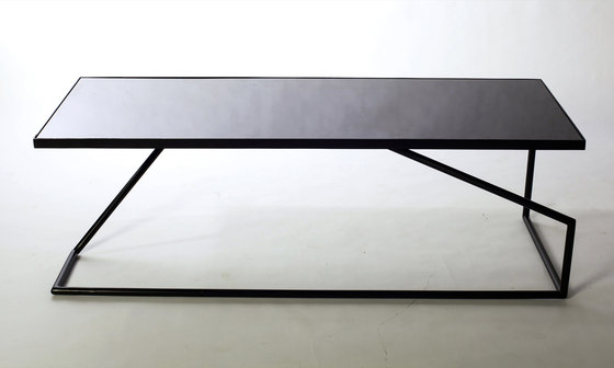 Asana (Warrior Pose) coffee table | Mesas de centro | Bombay Atelier
