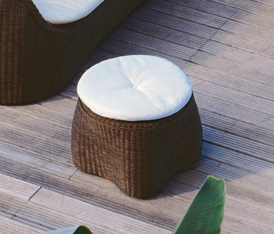 Coconut 9584 pouf | Poufs / Polsterhocker | ROBERTI outdoor pleasure