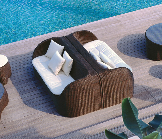 Coconut 9582 sofa | Canapés | ROBERTI outdoor pleasure