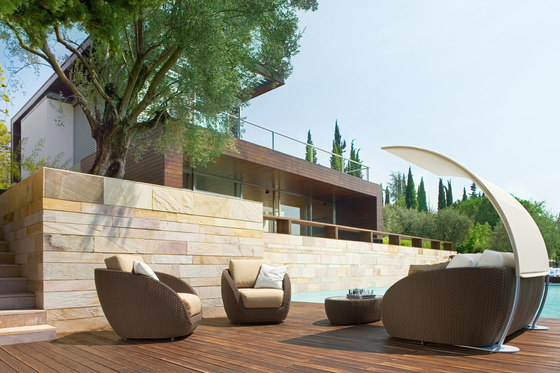 St. Tropez 9557 coffee table | Coffee tables | ROBERTI outdoor pleasure