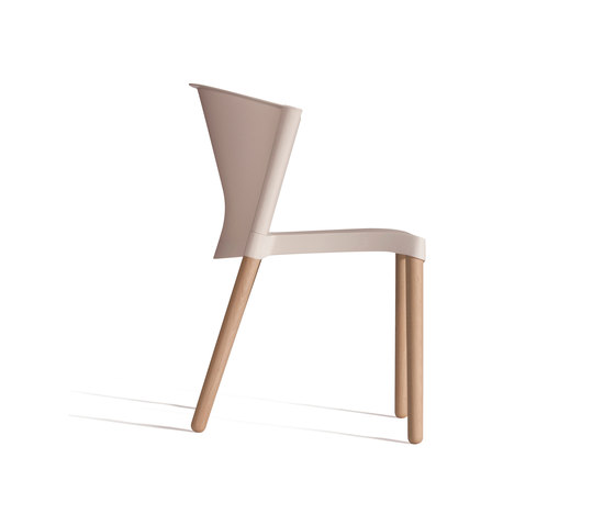 New Xuxa 725 MD4 | Chairs | Capdell
