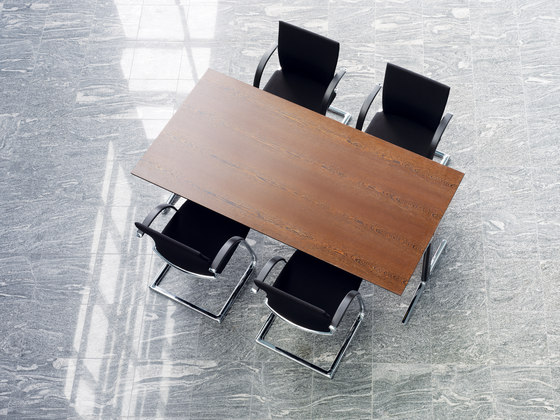 Mehes conference table | Contract tables | Ahrend