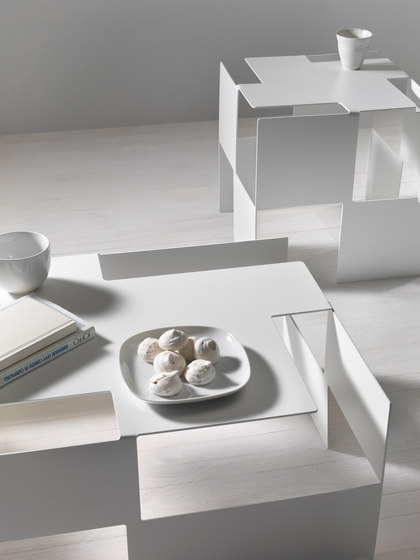 Domino side table | Tavolini alti | My home collection