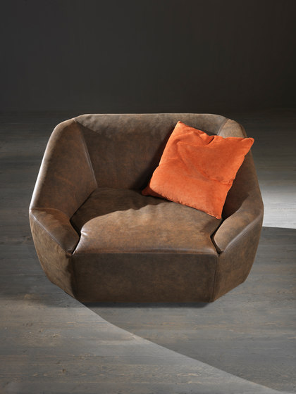 Inline armchair | Sessel | My home collection