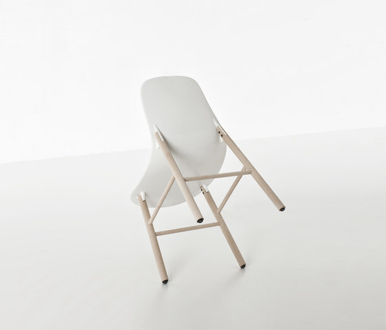 Sharky chair | Chaises | Kristalia