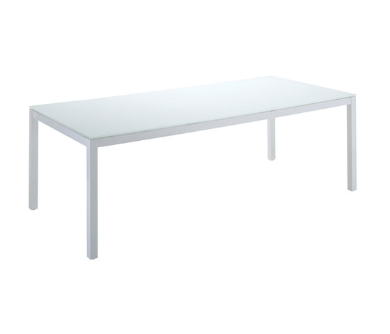 Riva 101cm x 220cm Table | Dining tables | Gloster Furniture GmbH