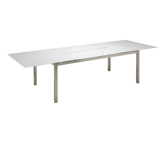 Kore Large Extending Table | Esstische | Gloster Furniture GmbH