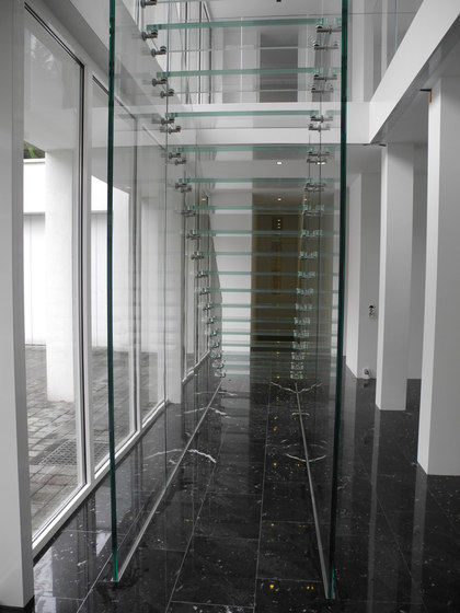 Mistral Glass Wall |  | Siller Treppen
