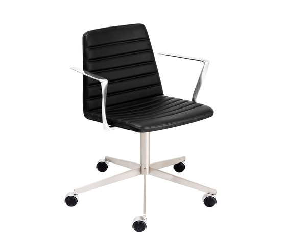 Spinal Chair 44 with castors | Sillas | Paustian