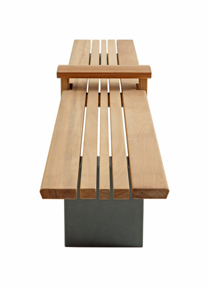 DB Straight Bench | Sitzbänke | Benchmark Furniture