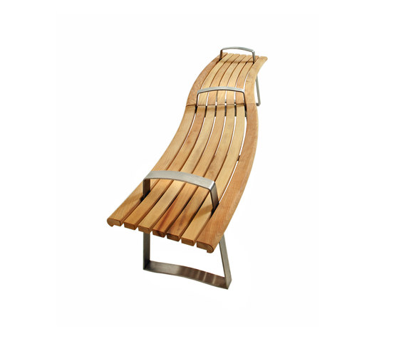 Meko Bench Curved | Sitzbänke | Benchmark Furniture