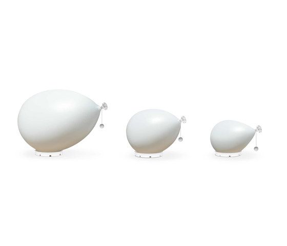 Ballon Table Lamp | Lámparas de sobremesa | Illum Kunstlicht